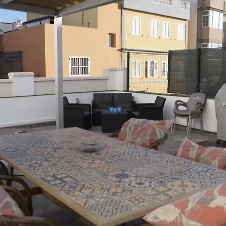 Casa Colmena Arinaga