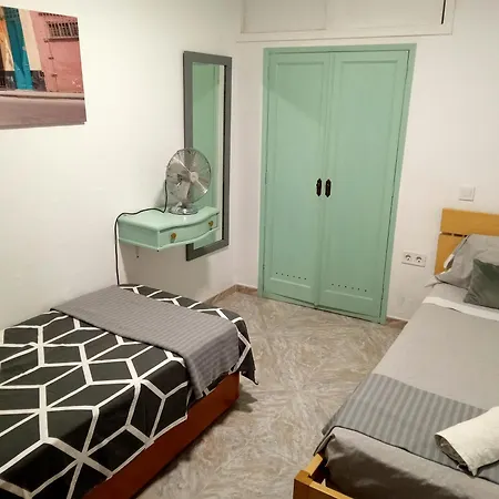 Casa Colmena アリナガ